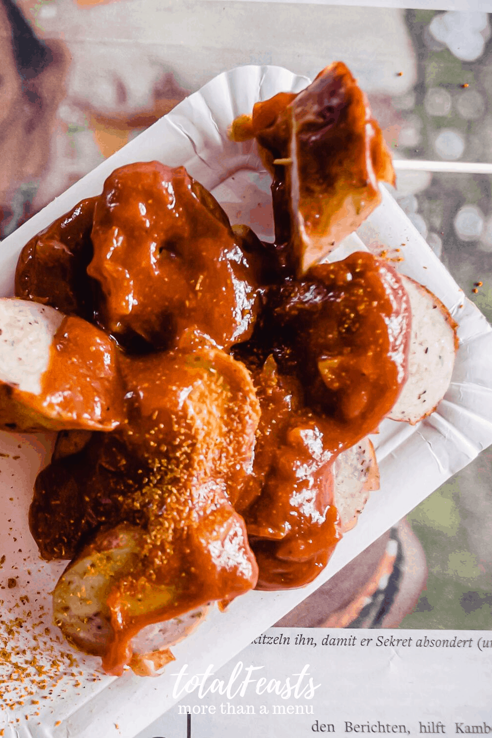 currywurst in a tray